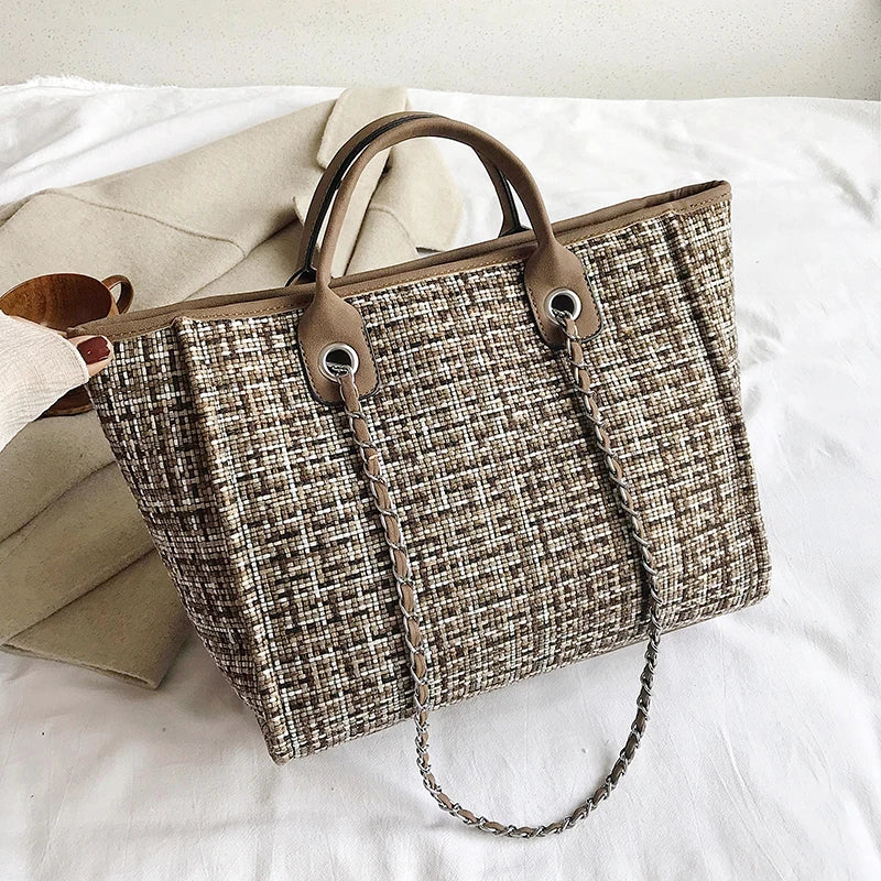 City Weave — Chain-Detail Shopper Tote