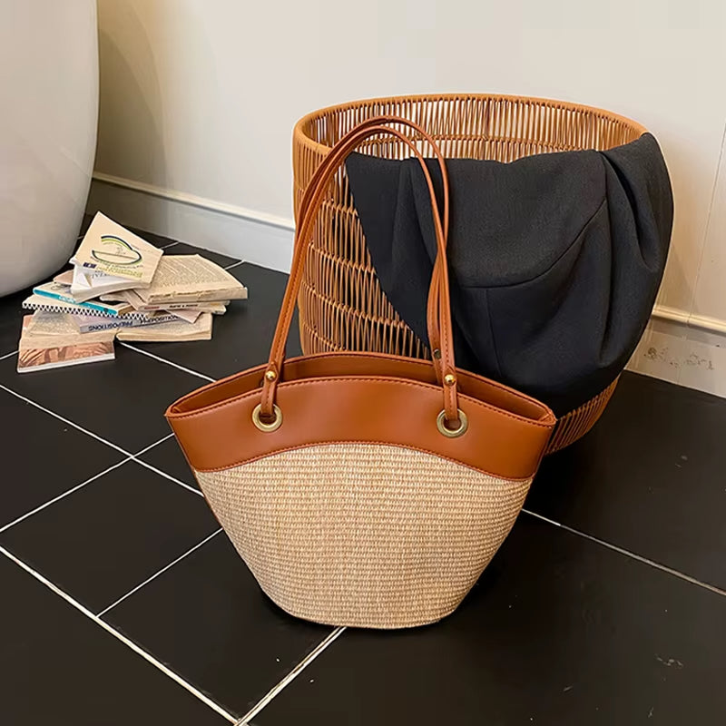Winged Raffia — Convertible Raffia Tote