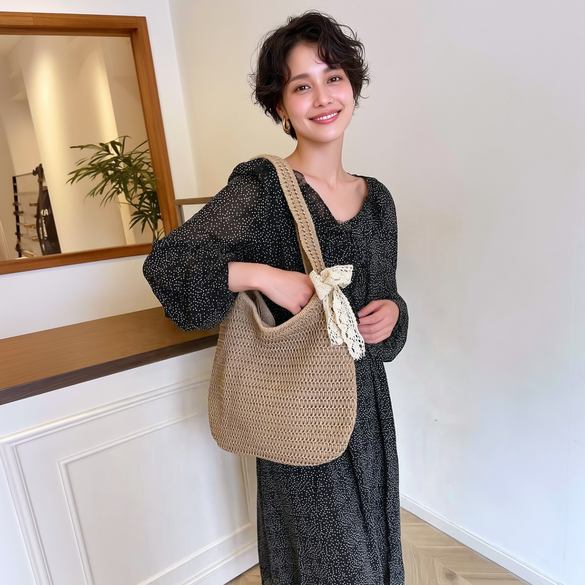 Summer Loop — Woven Rattan Shoulder Bag